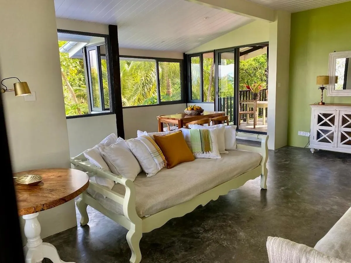 Villa Abundance-The Station Seychelles-Sans Souci Victoria
